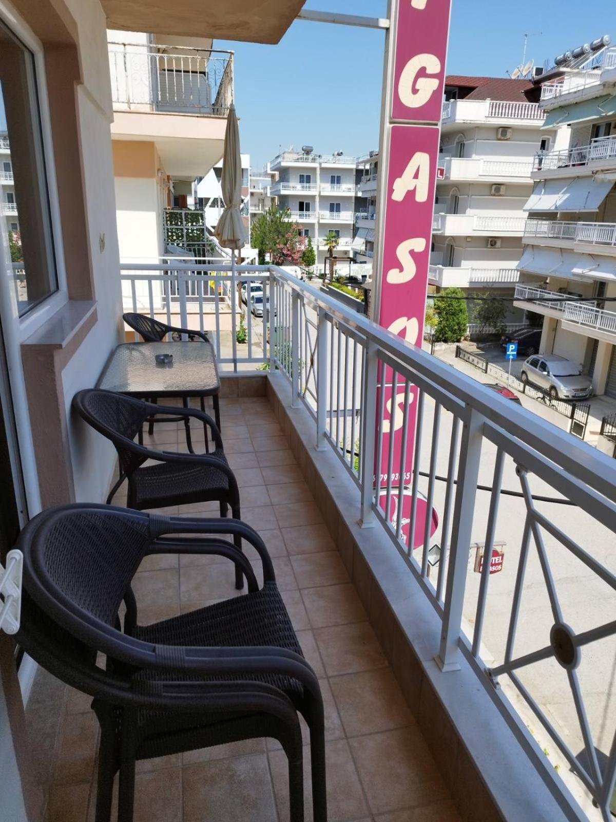Hotel Villa Pigasos Paralia Katerinis Exterior photo